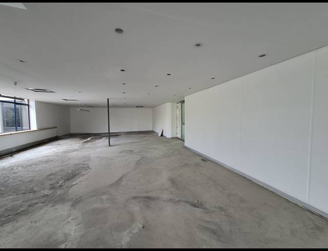 420M² OFFICE TO LET IN ROSEBANK